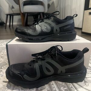 Malbon Black and Gray Golf/ Trail Shoes